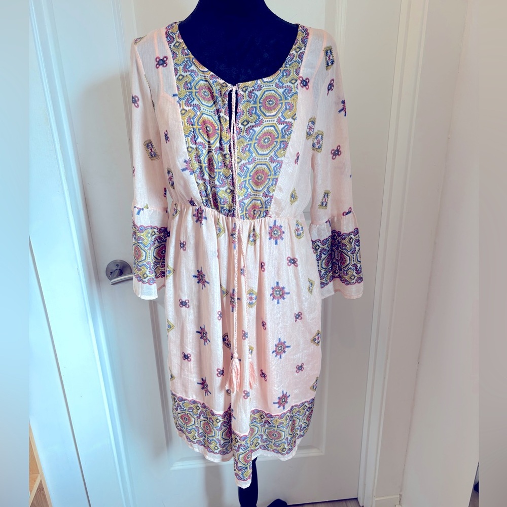 NWOT Beige by eci mosaic tile print tassel mini Dress - S